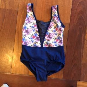 Suffolk medium leotard